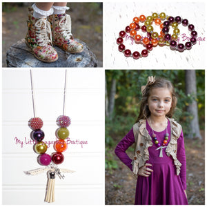Floral Cork Tassel Necklace